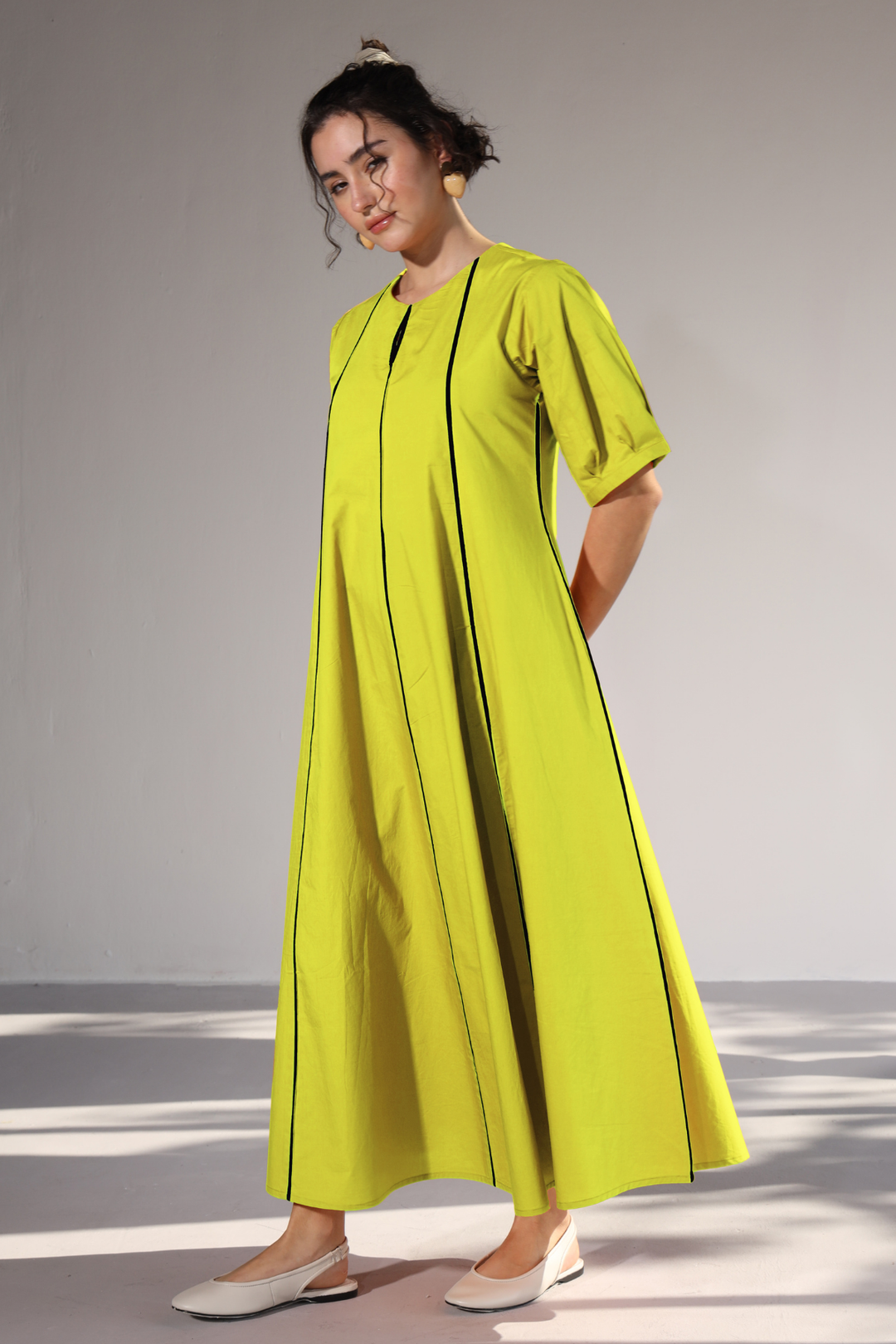 Sunlit Pannel Dress - Lime Light Green