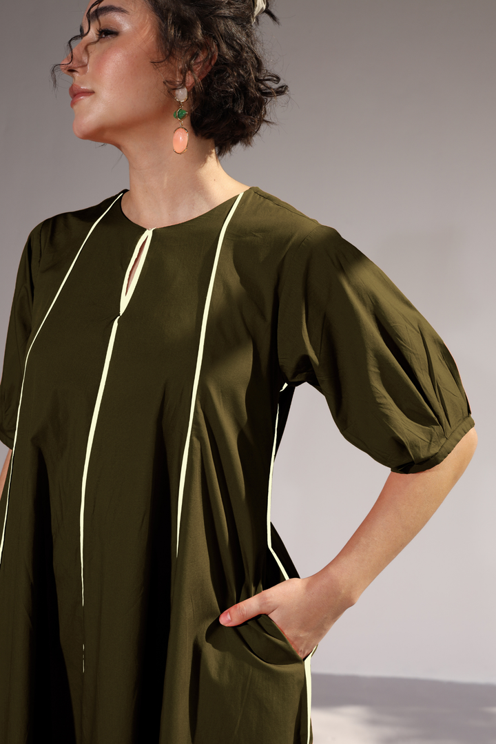 Sunlit Pannel Dress - Millitary Green