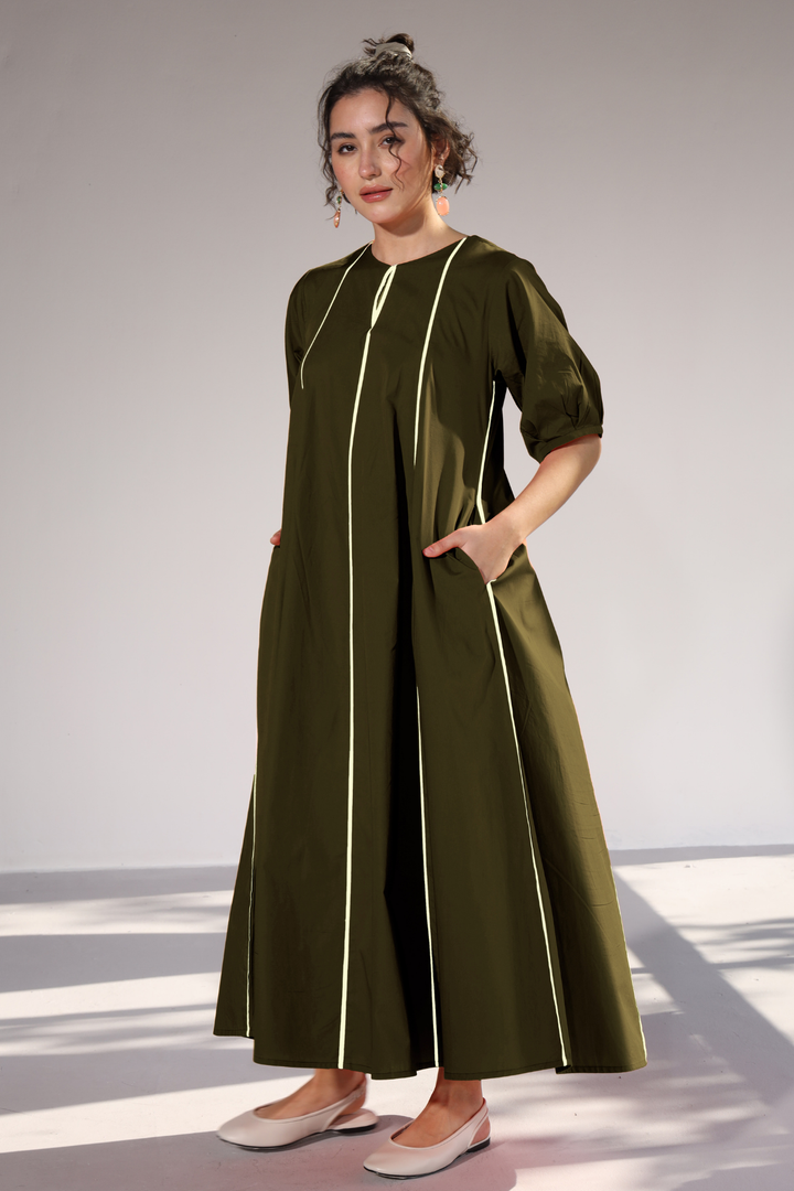 Sunlit Pannel Dress - Millitary Green
