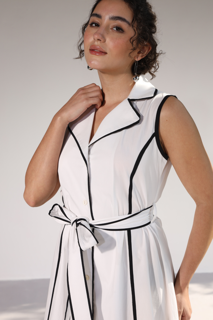Miller Pocket Dress - White Collar