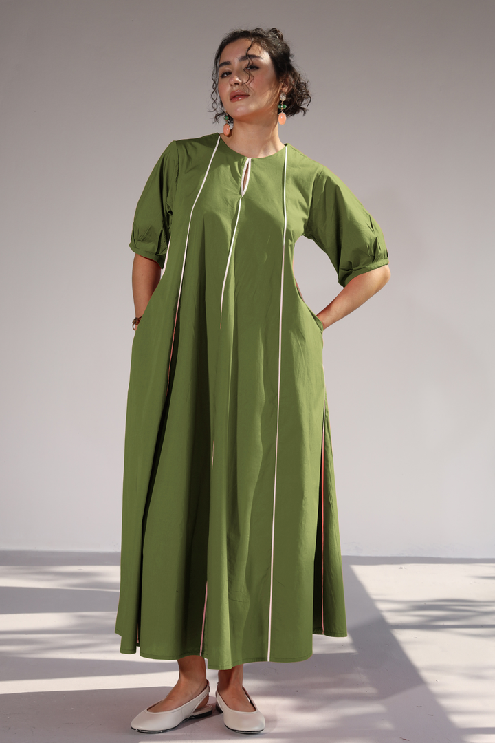 Sunlit Pannel Dress - Fern Green