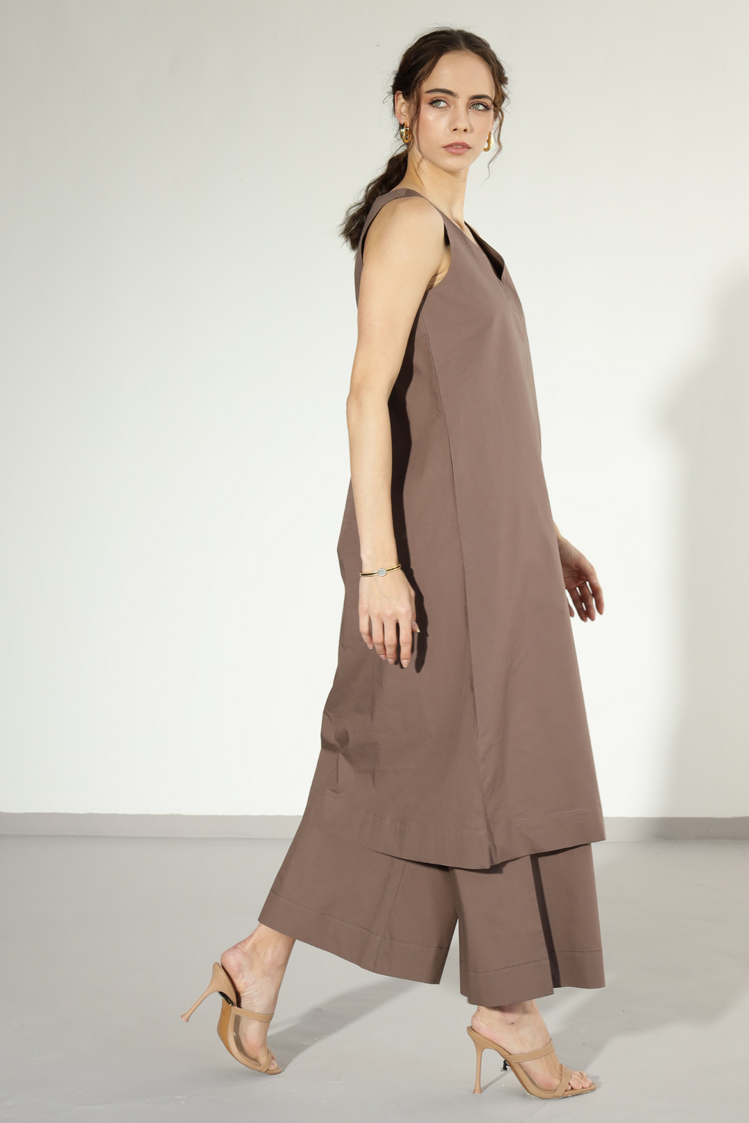 Somerset - Ash Brown